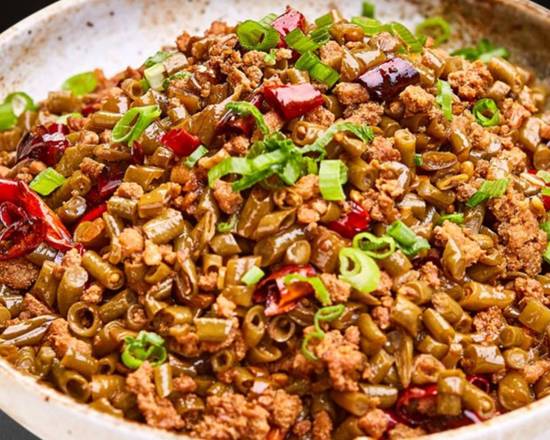 Stir Fried Minced pork with Sour Cowpeas 酸豇豆炒肉碎